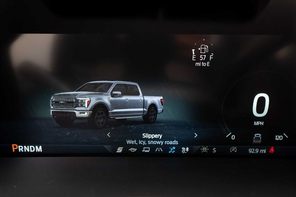 2025 Ford F-150 XL - Photo 28