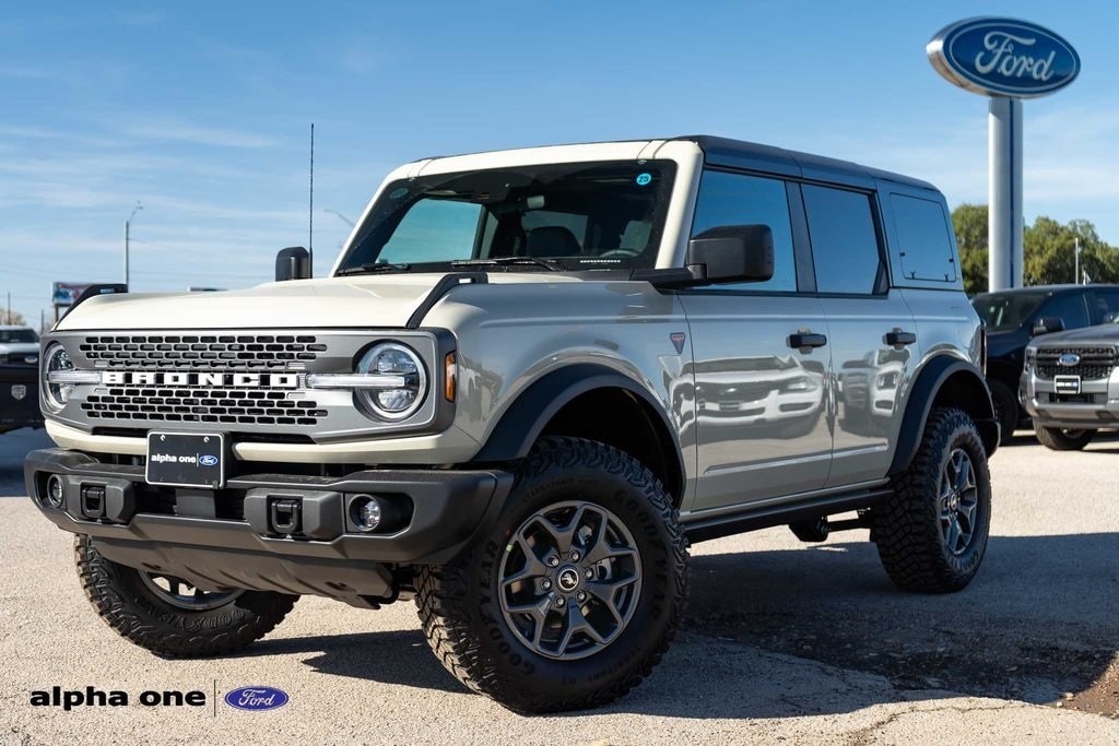2025 Ford Bronco 4-Door Badlands's photo