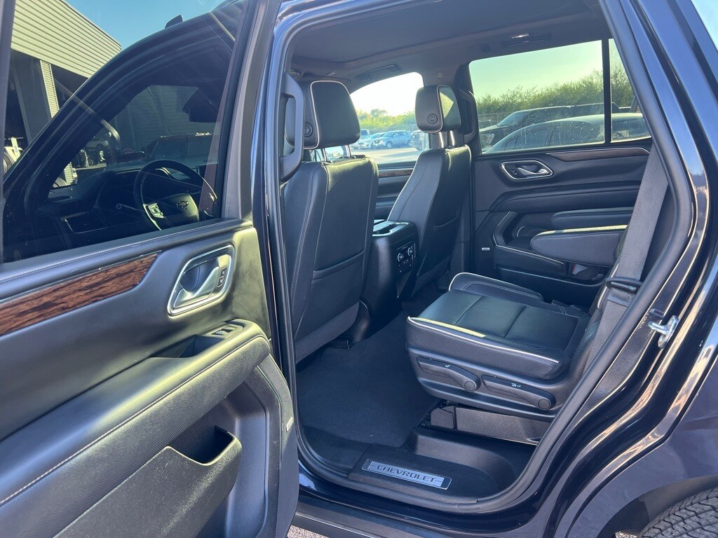 2023 Chevrolet Tahoe Premier photo 4