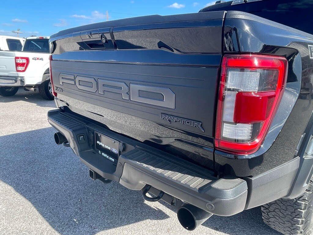 2023 Ford F-150 Raptor photo 4