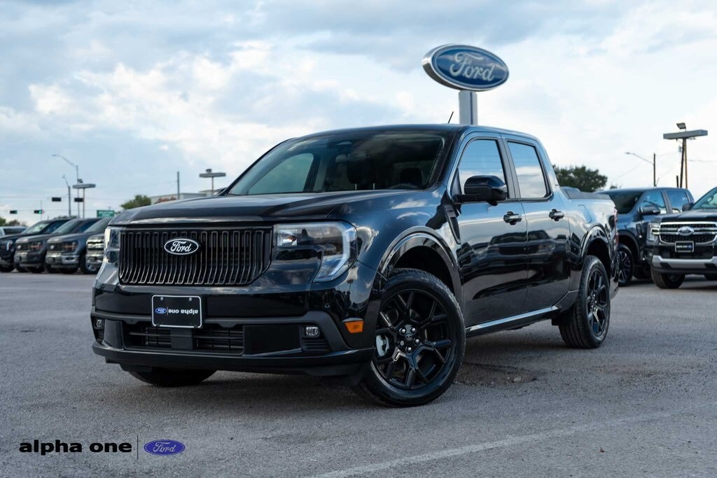 2025 Ford Maverick Lobo's photo