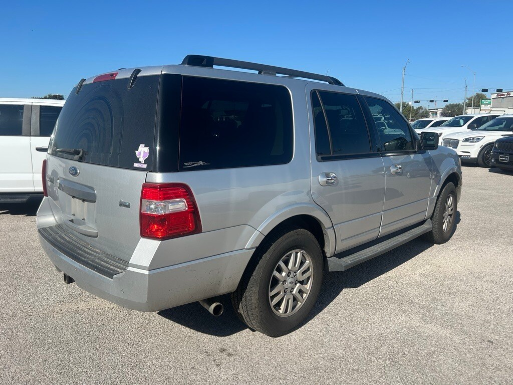 2012 Ford Expedition XLT photo 4