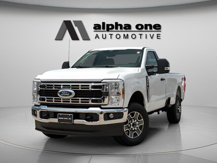 2025 Ford F-350SD XLT Truck