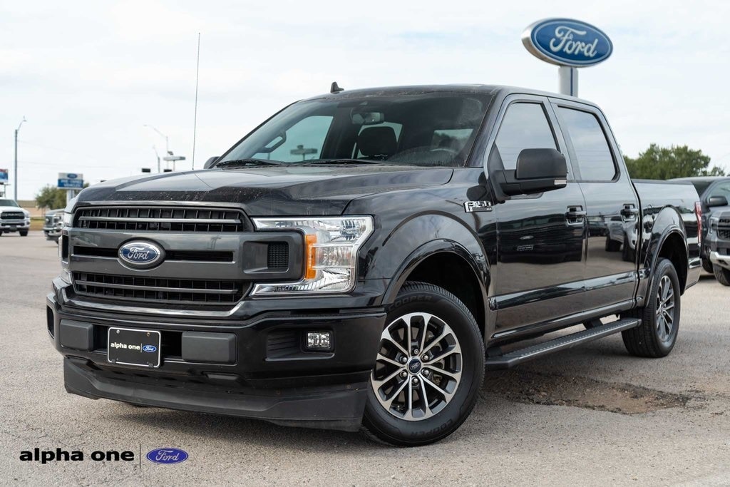2020 Ford F-150 XLT's photo