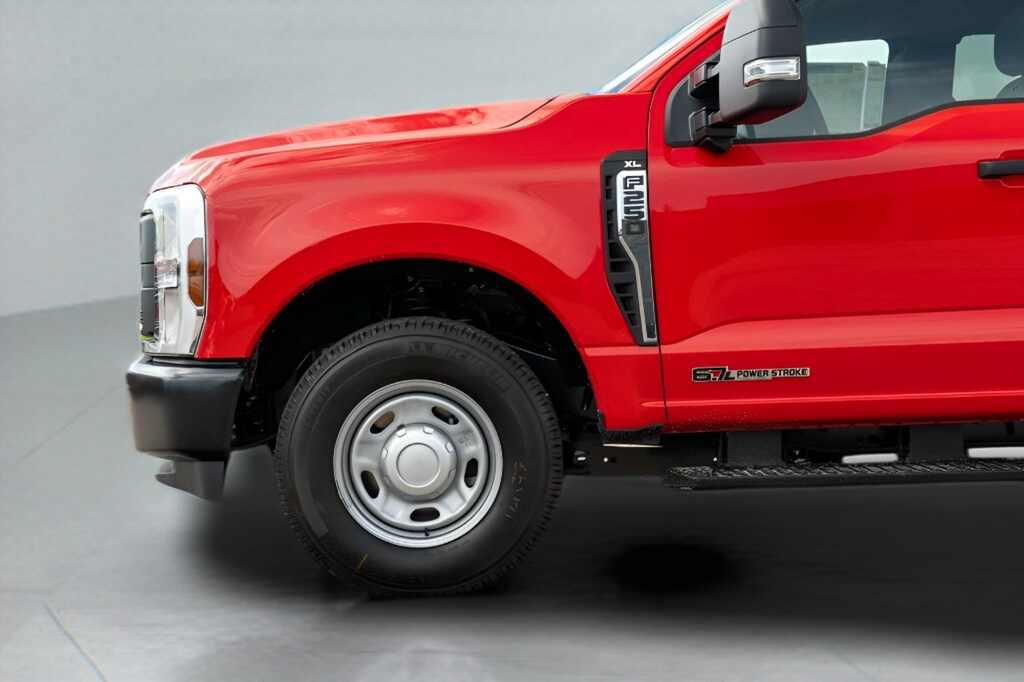 2025 Ford F-250 Super Duty XL - Photo 13