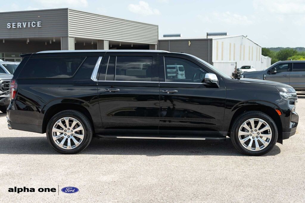 Used 2024 Chevrolet Suburban Premier SUV