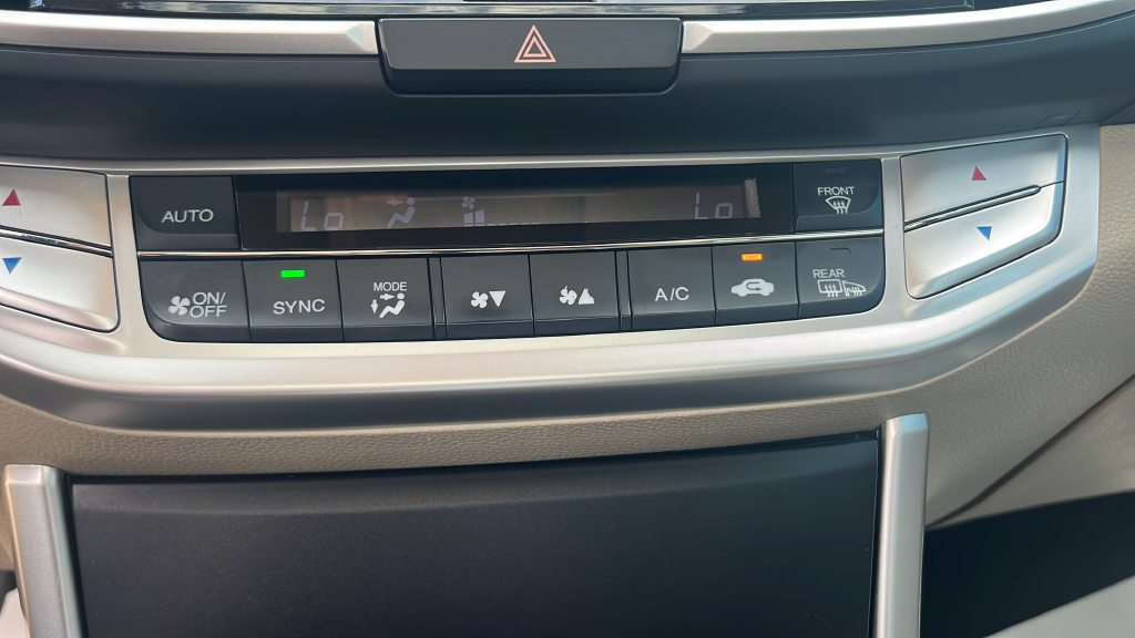 2014 Honda Accord EX-L V-6 - Photo 20