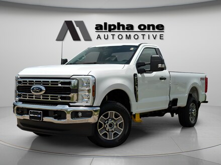 2025 Ford F-350SD XLT Truck
