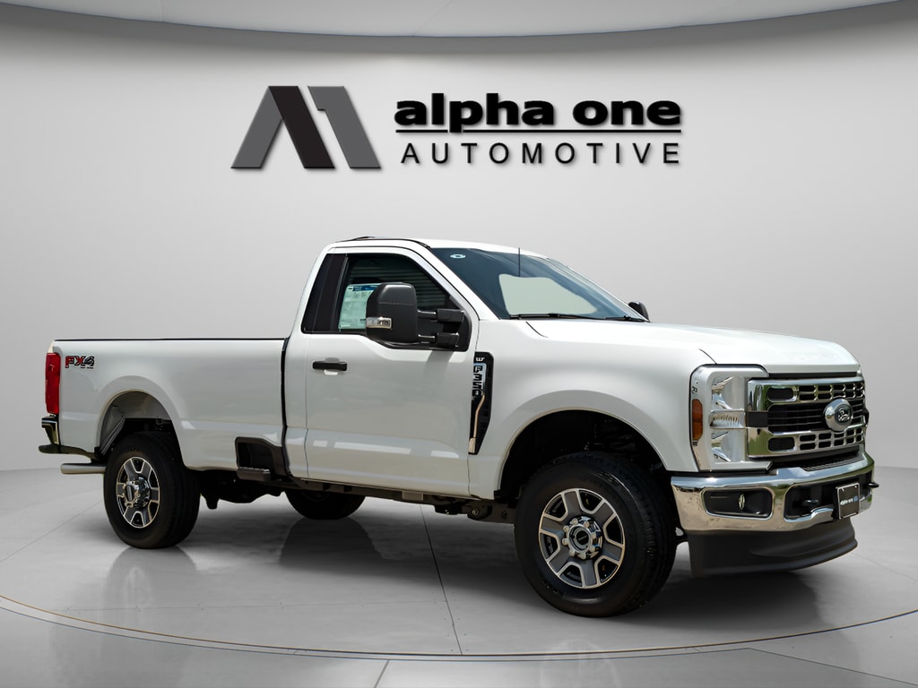 2025 Ford F-350 Super Duty XLT - Photo 5