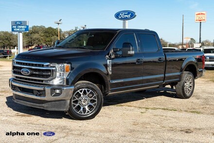 2022 Ford F-250SD Lariat Truck