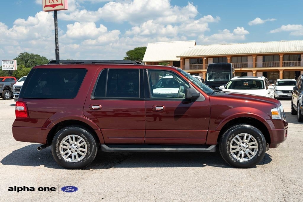 Used 2012 Ford Expedition XLT SUV