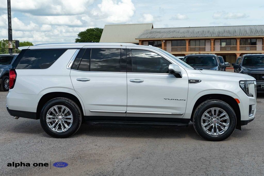 Used 2022 GMC Yukon SLT SUV