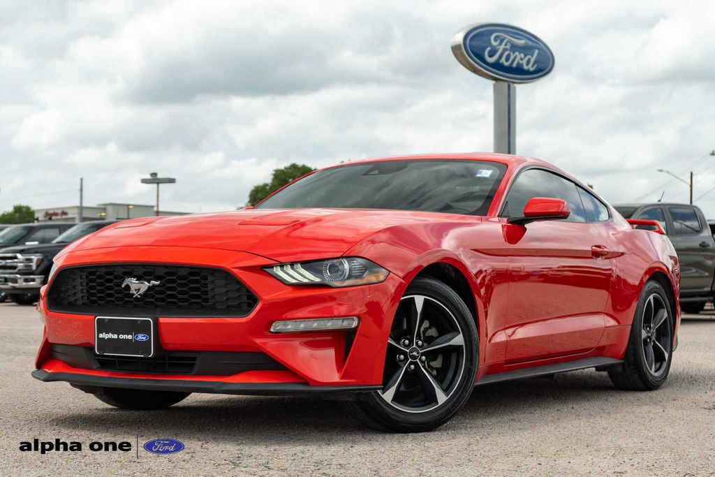 2021 Ford Mustang EcoBoost