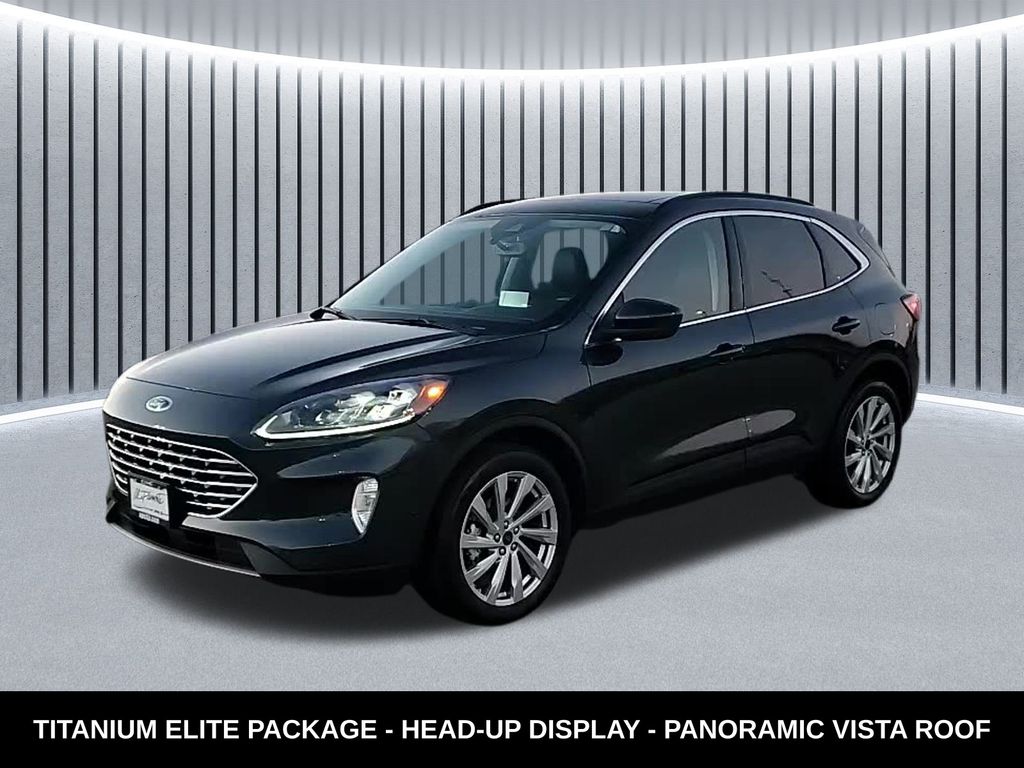 2022 Ford Escape Base's photo