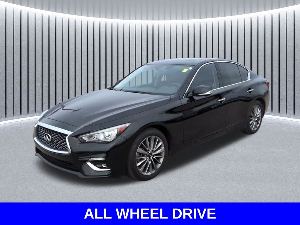 2023 INFINITI Q50 LUXE's photo