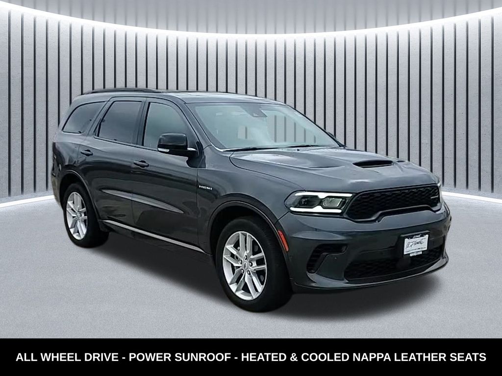 2025 Dodge Durango R/T photo 3