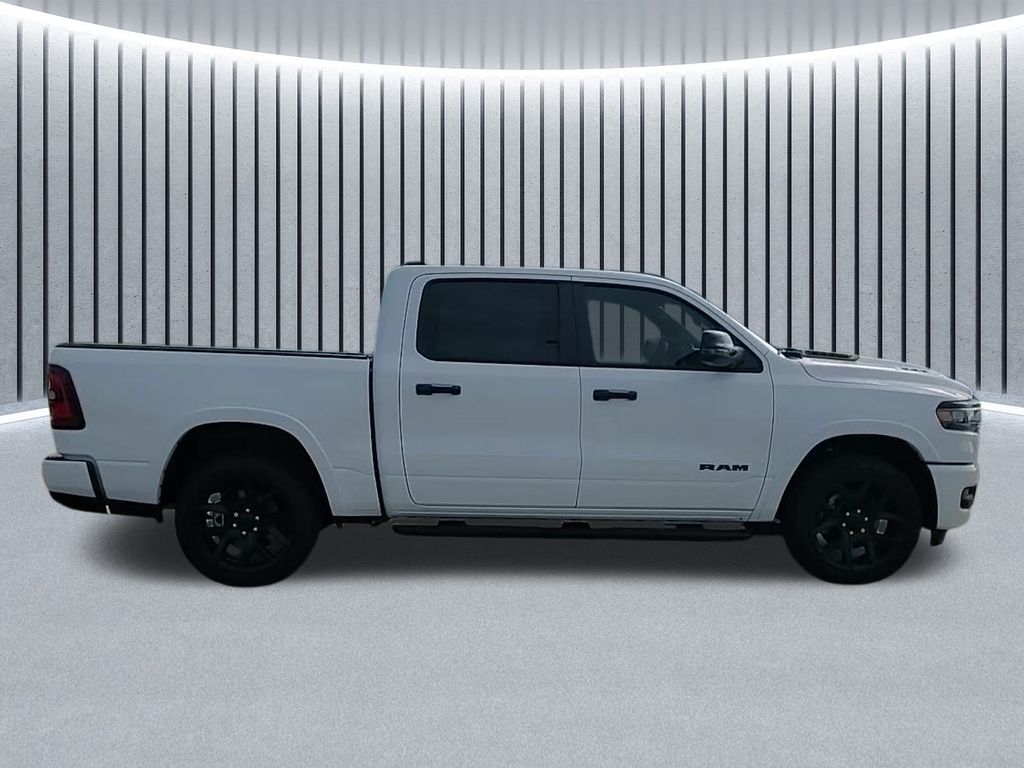 2025 Ram 1500 Laramie Night Edition photo 4