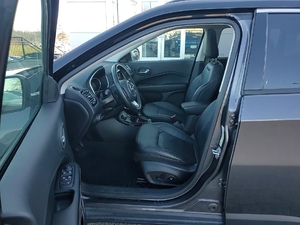 2021 Jeep Compass Limited - Photo 13