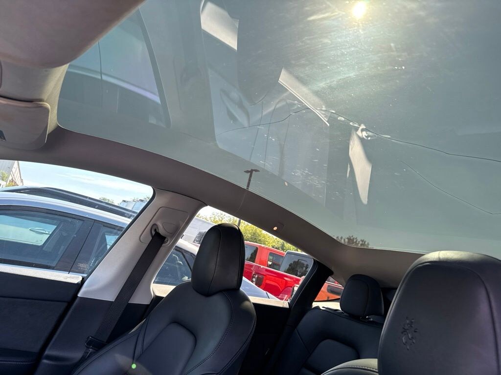 Used 2022 Tesla Model Y Long Range SUV