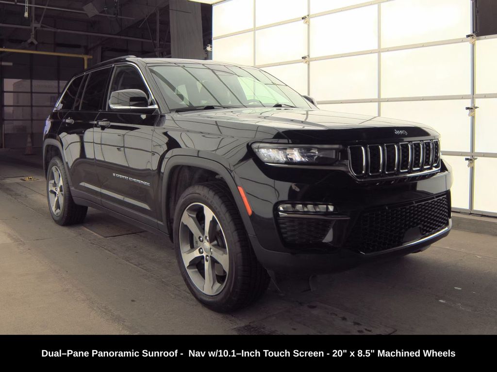 2022 Jeep Cherokee Limited 4xe photo 2