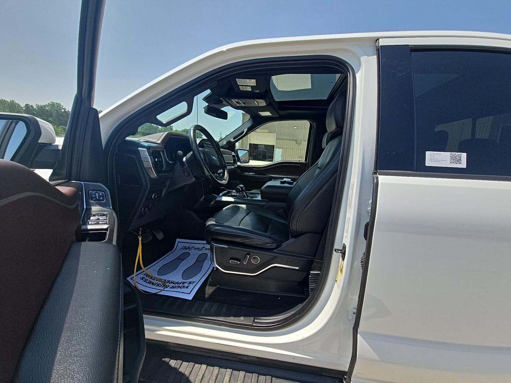 2022 Ford F-150 Lariat photo 3