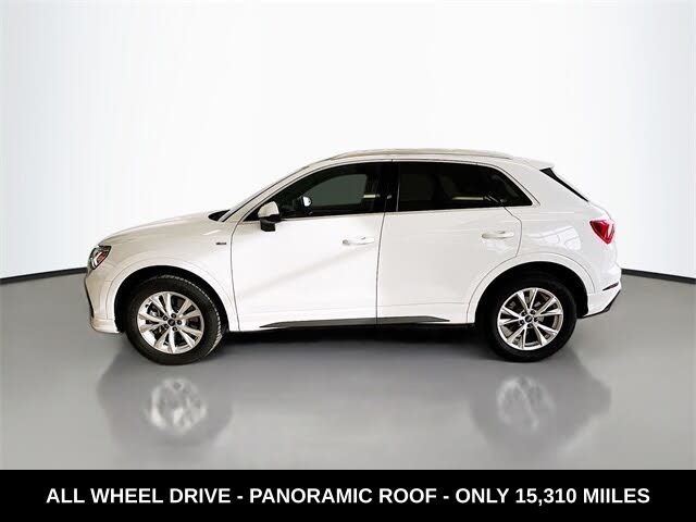 2025 Audi Q3 S Line Premium's photo