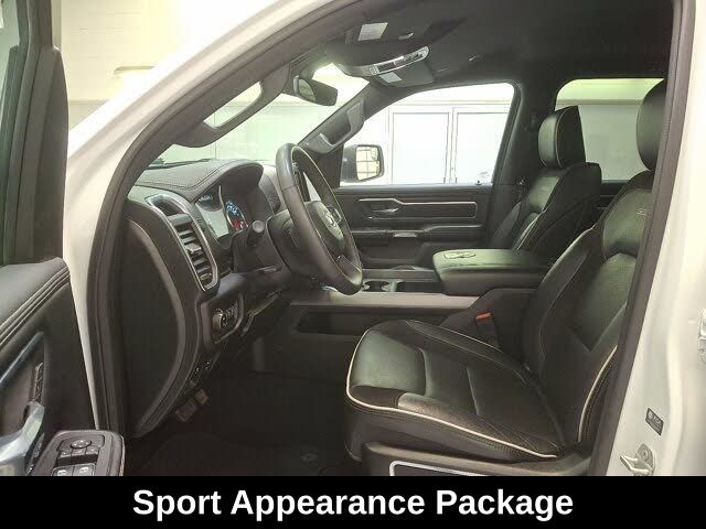 2025 Ram 1500 Laramie Sport photo 4