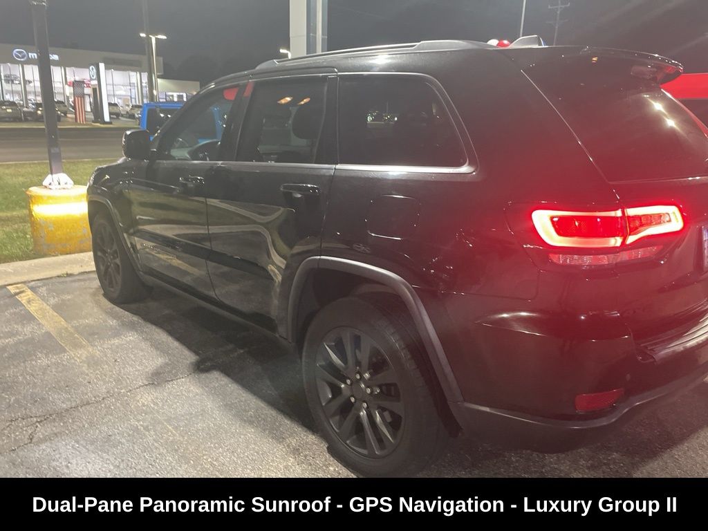 2017 Jeep Grand Cherokee Limited photo 4