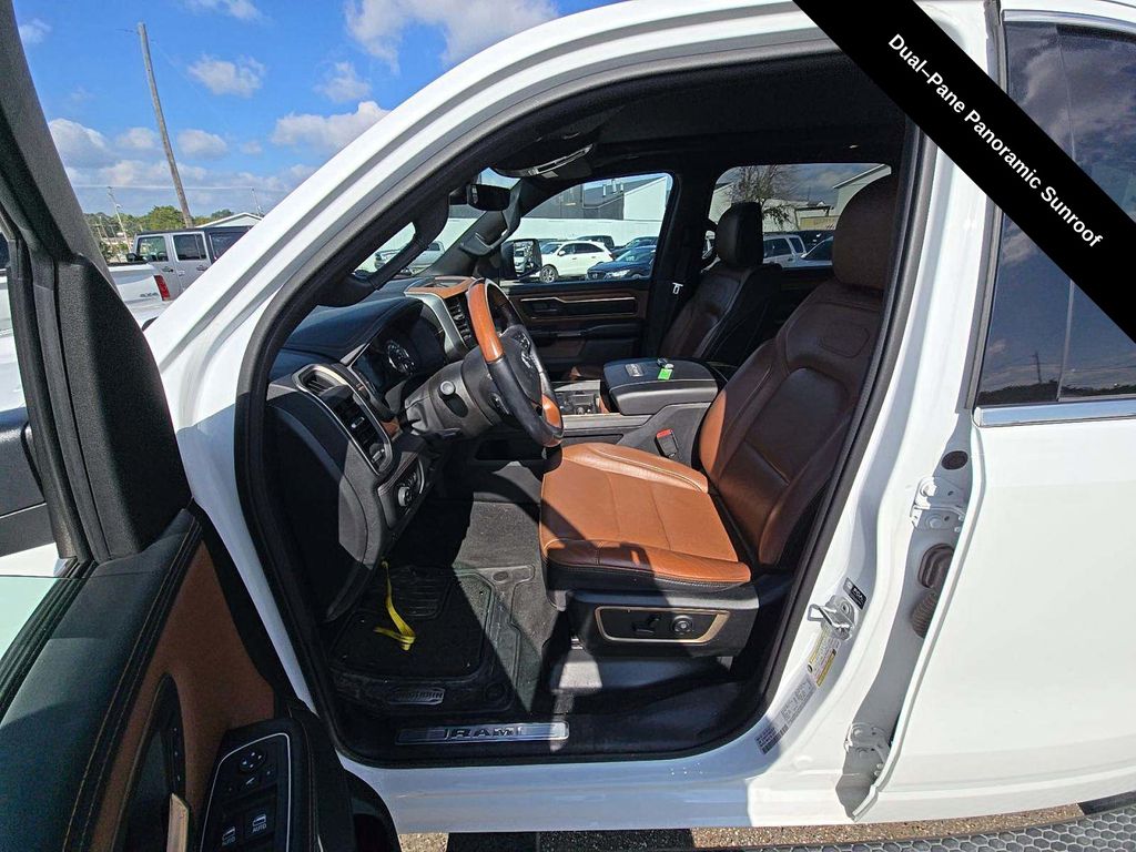 2022 Ram 1500 Longhorn photo 3