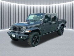 2025 Jeep Gladiator NIGHTHAWK 4X4 Pickup