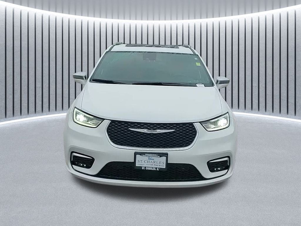 New 2024 Chrysler Pacifica Hybrid PACIFICA PLUG-IN HYBRID PINNACLE Passenger Van