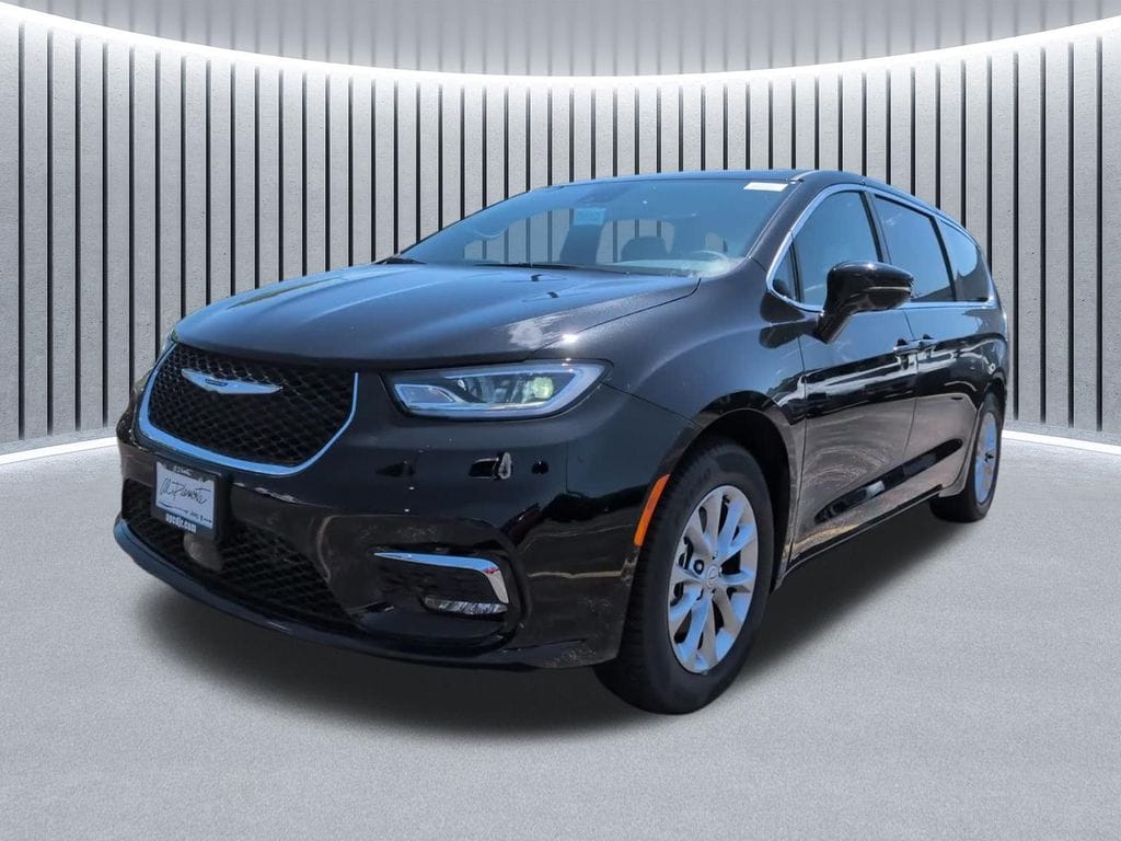 New 2026 Chrysler Pacifica LIMITED Passenger Van