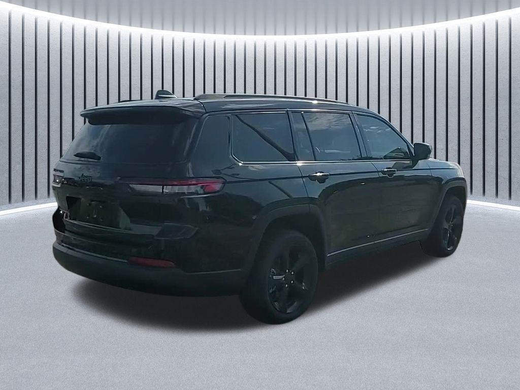 2024 Jeep Grand Cherokee Altitude X photo 2