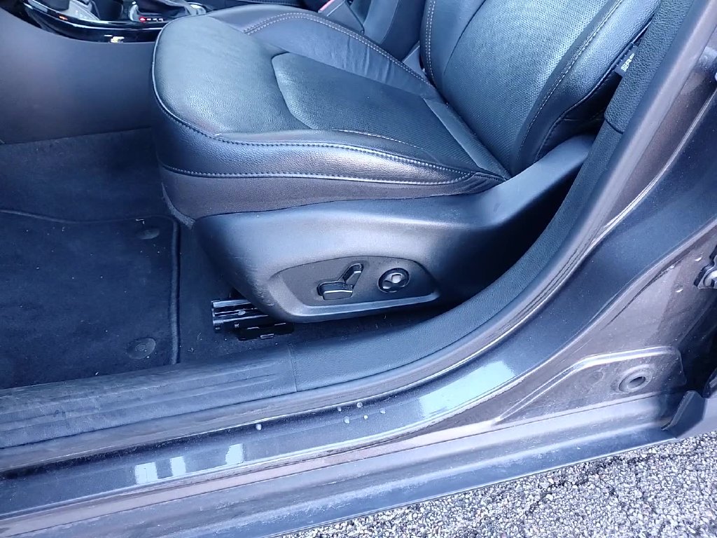 2021 Jeep Compass Limited - Photo 14