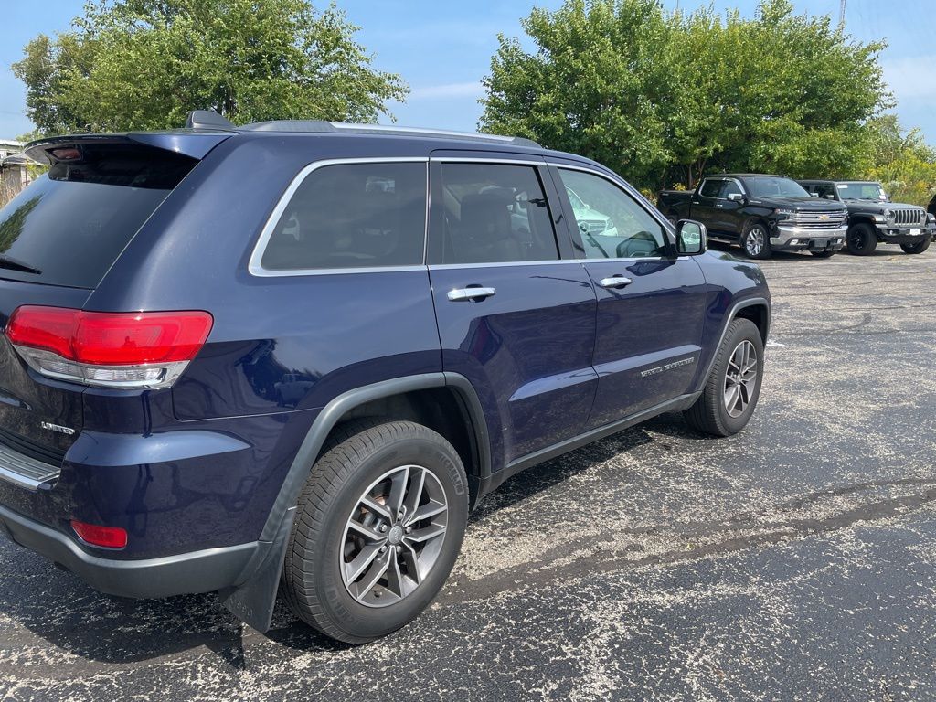 2017 Jeep Grand Cherokee Limited photo 4