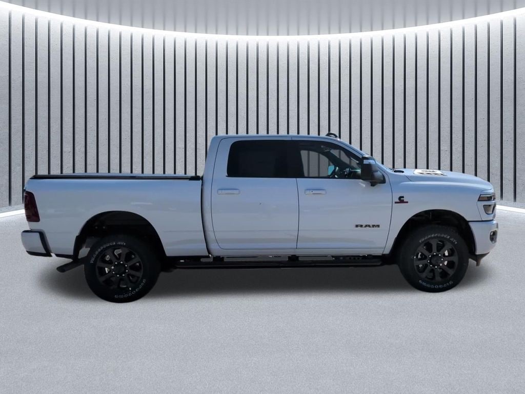 New 2026 Ram 2500 LARAMIE CREW CAB 4X4 6'4 BOX Pickup