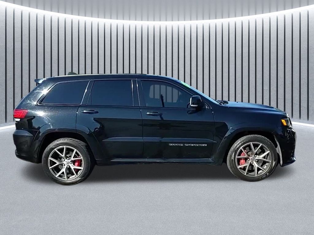 2017 Jeep Grand Cherokee SRT8 photo 3