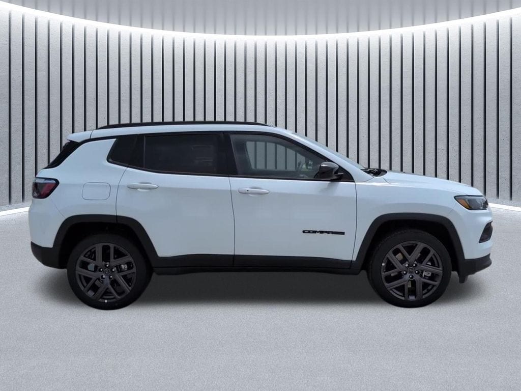 New 2026 Jeep Compass LATITUDE ALTITUDE 4X4 Sport Utility