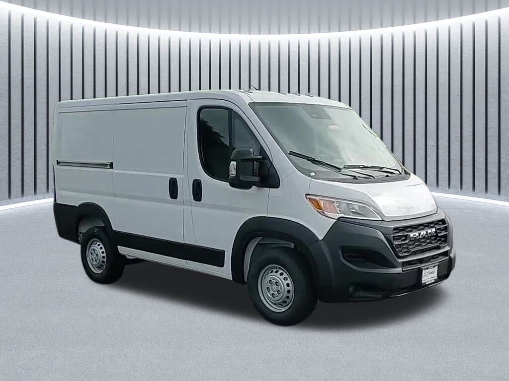New 2025 Ram ProMaster PROMASTER 1500 TRADESMAN CARGO VAN LOW ROOF 118' W Cargo Van