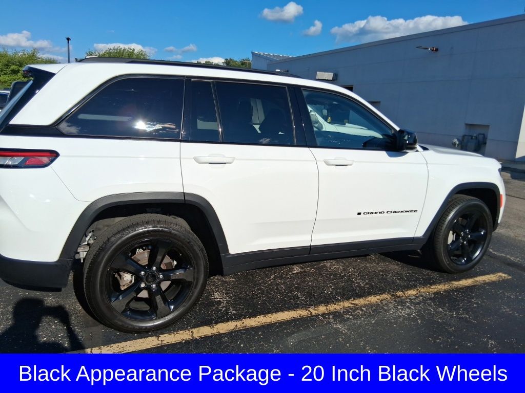 2023 Jeep Grand Cherokee SUV 