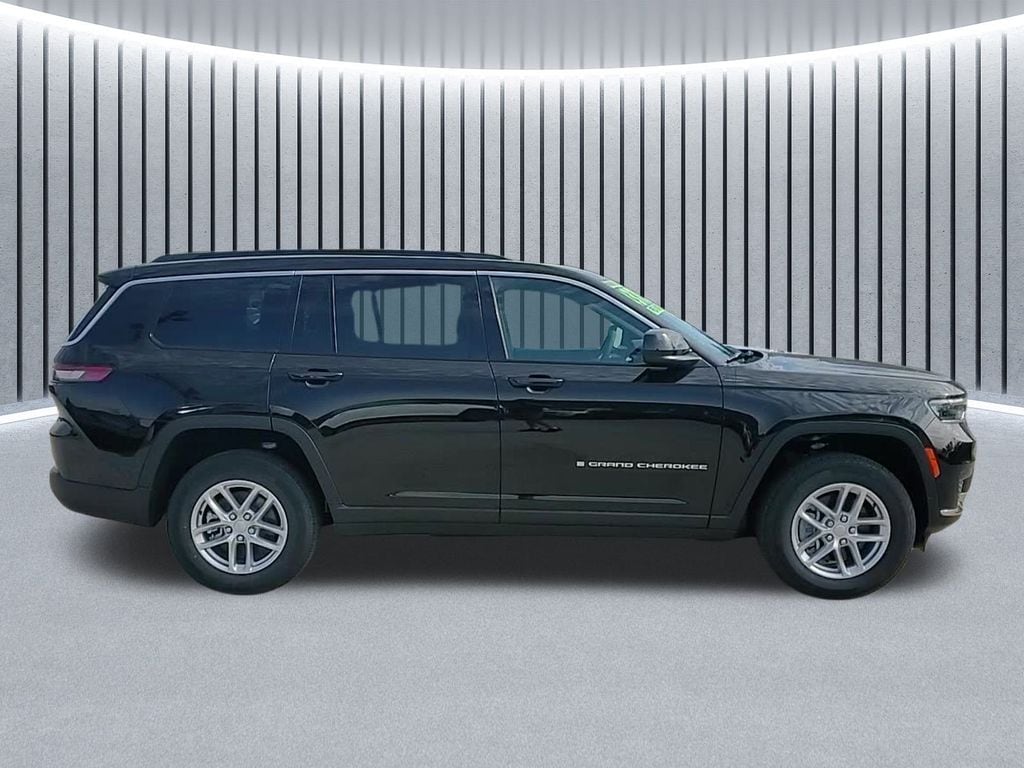 New 2025 Jeep Grand Cherokee L LAREDO X 4X4 Sport Utility