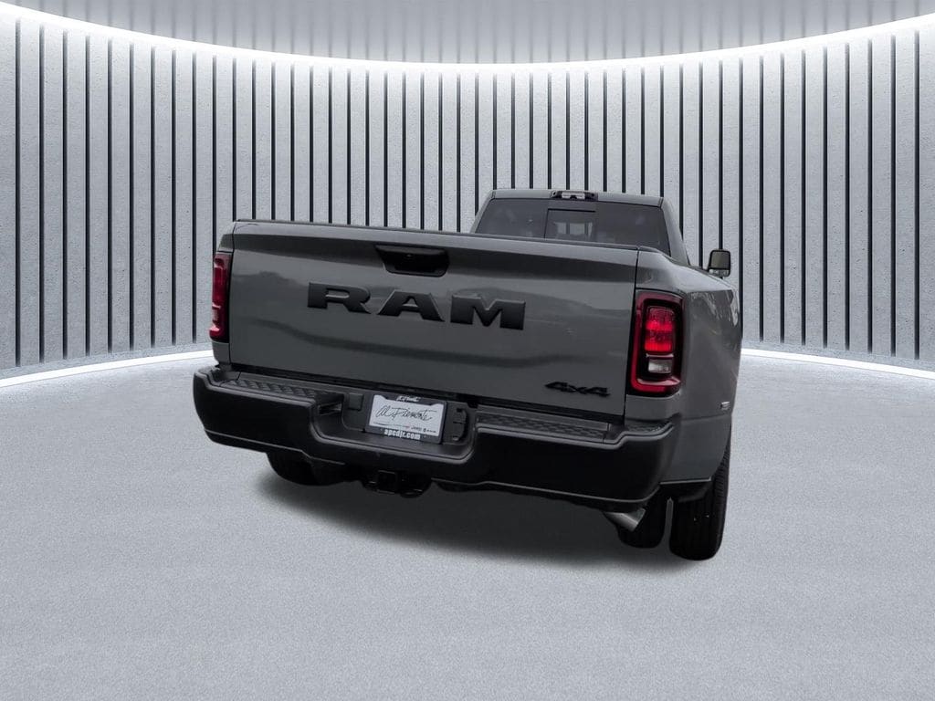 New 2026 Ram 3500 TRADESMAN CREW CAB 4X4 8' BOX Pickup