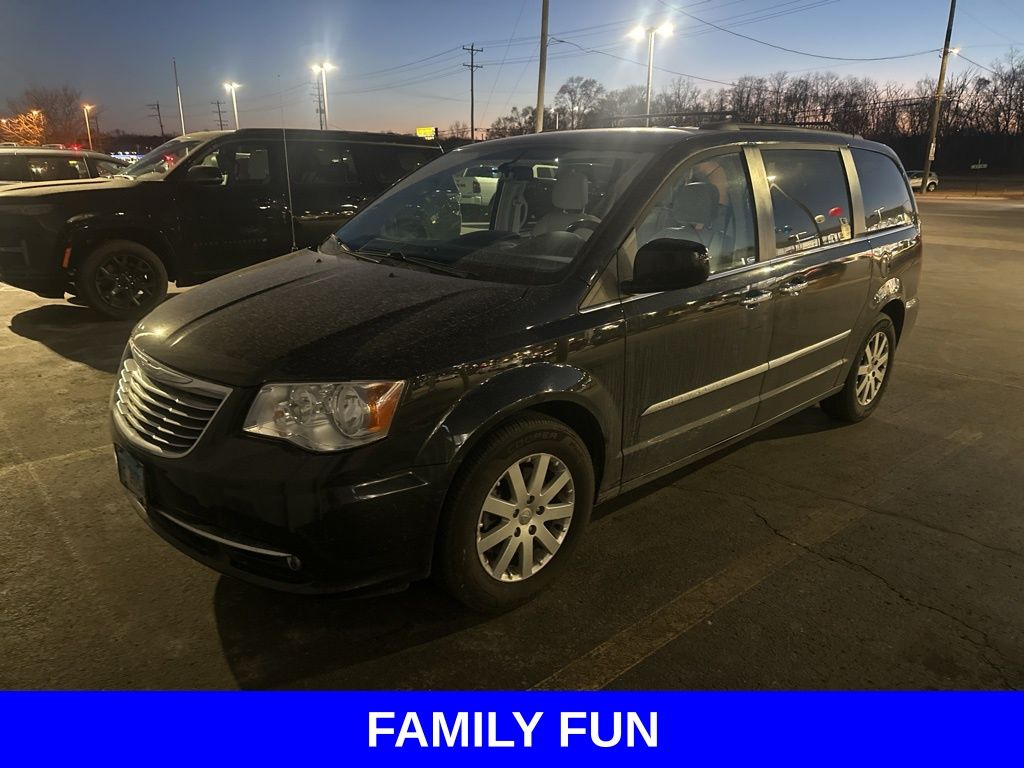 2015 Chrysler Town & Country Touring