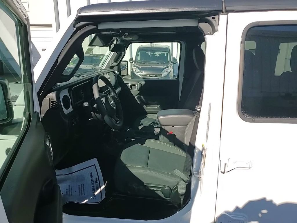 2025 Jeep Wrangler 4-Door Sport S - Photo 13