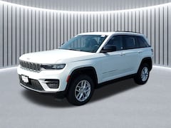 2025 Jeep Grand Cherokee LAREDO X 4X4 Sport Utility