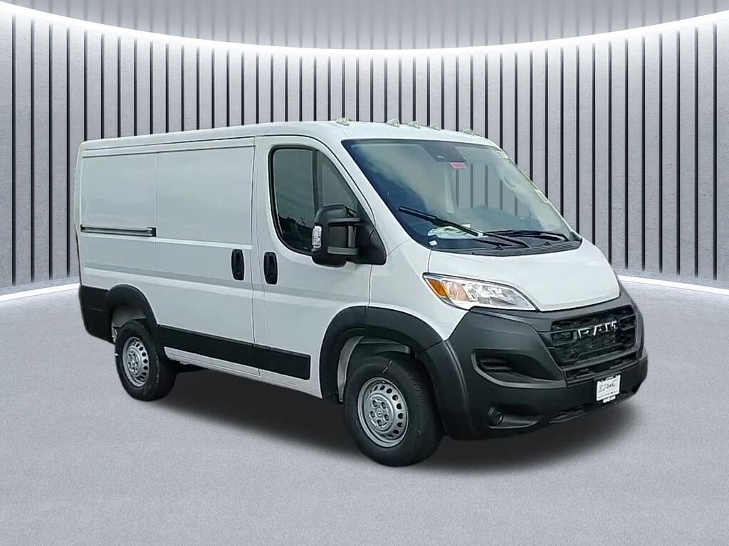 New 2025 Ram ProMaster PROMASTER 1500 TRADESMAN CARGO VAN LOW ROOF 118' W Cargo Van