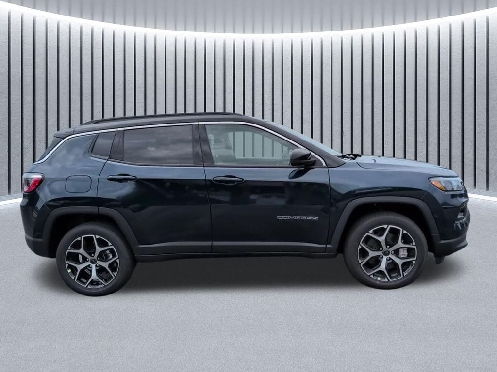New 2026 Jeep Compass LIMITED 4X4 Sport Utility