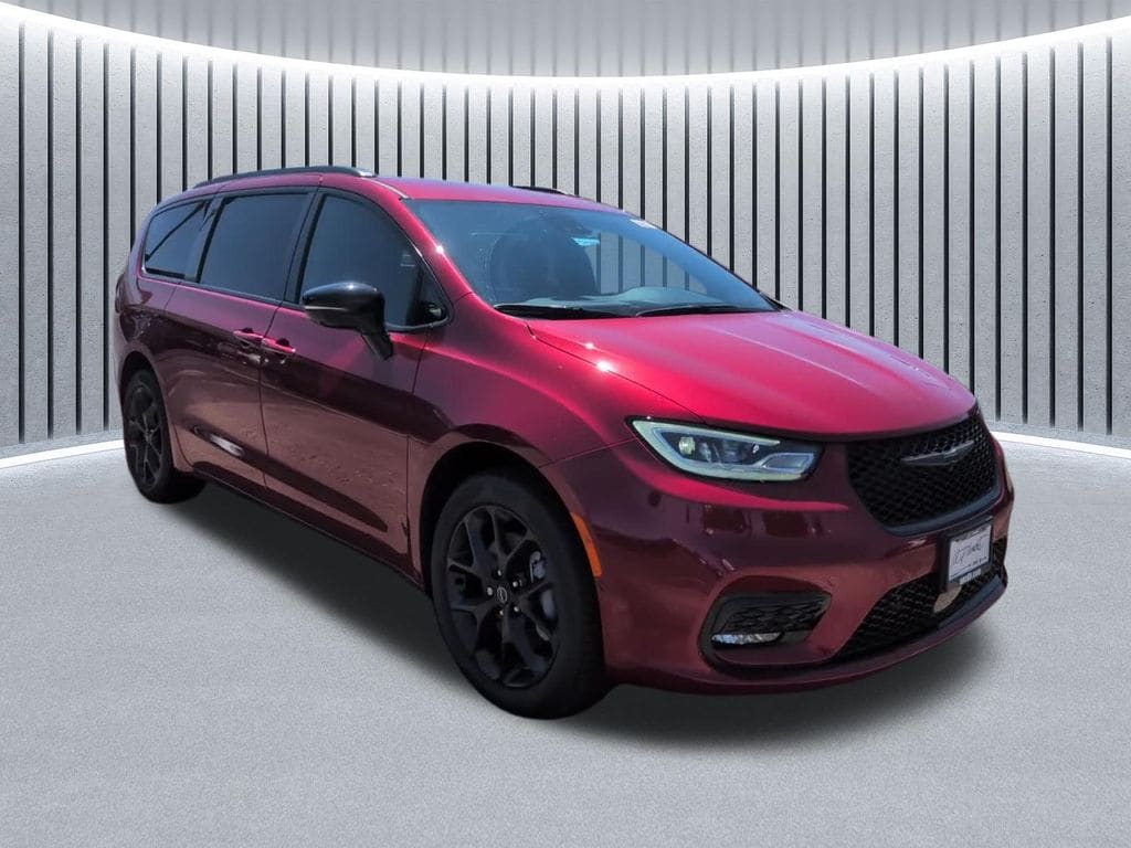 New 2026 Chrysler Pacifica SELECT AWD Passenger Van