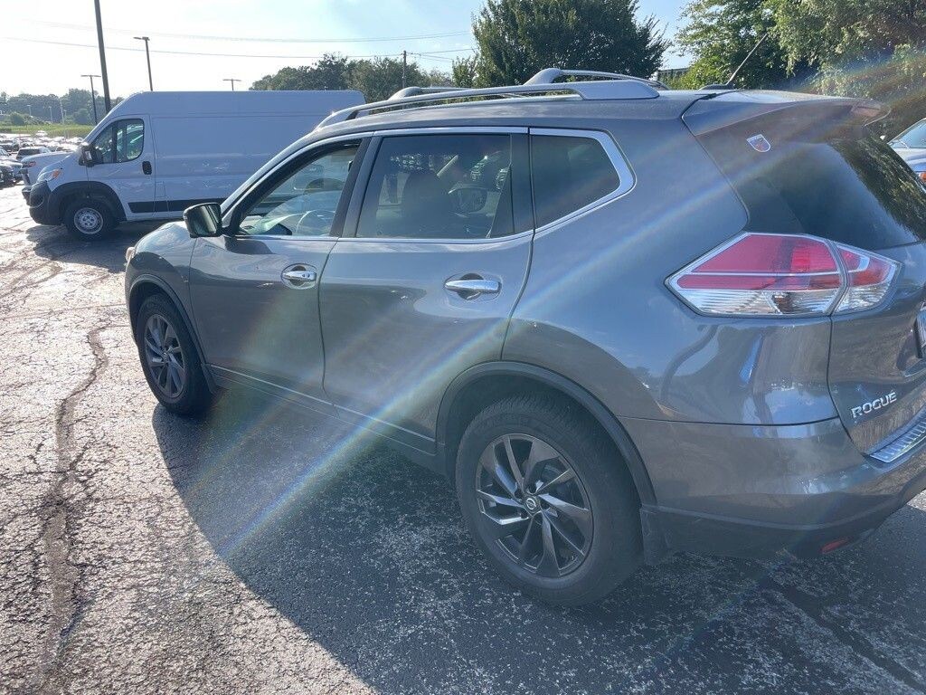 Used 2016 Nissan Rogue SL SUV