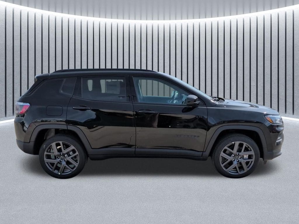 New 2026 Jeep Compass LATITUDE ALTITUDE 4X4 Sport Utility